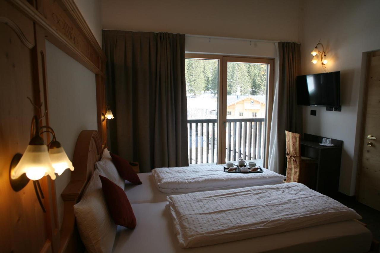 Alpen Hotel Vidi Madonna Exterior foto