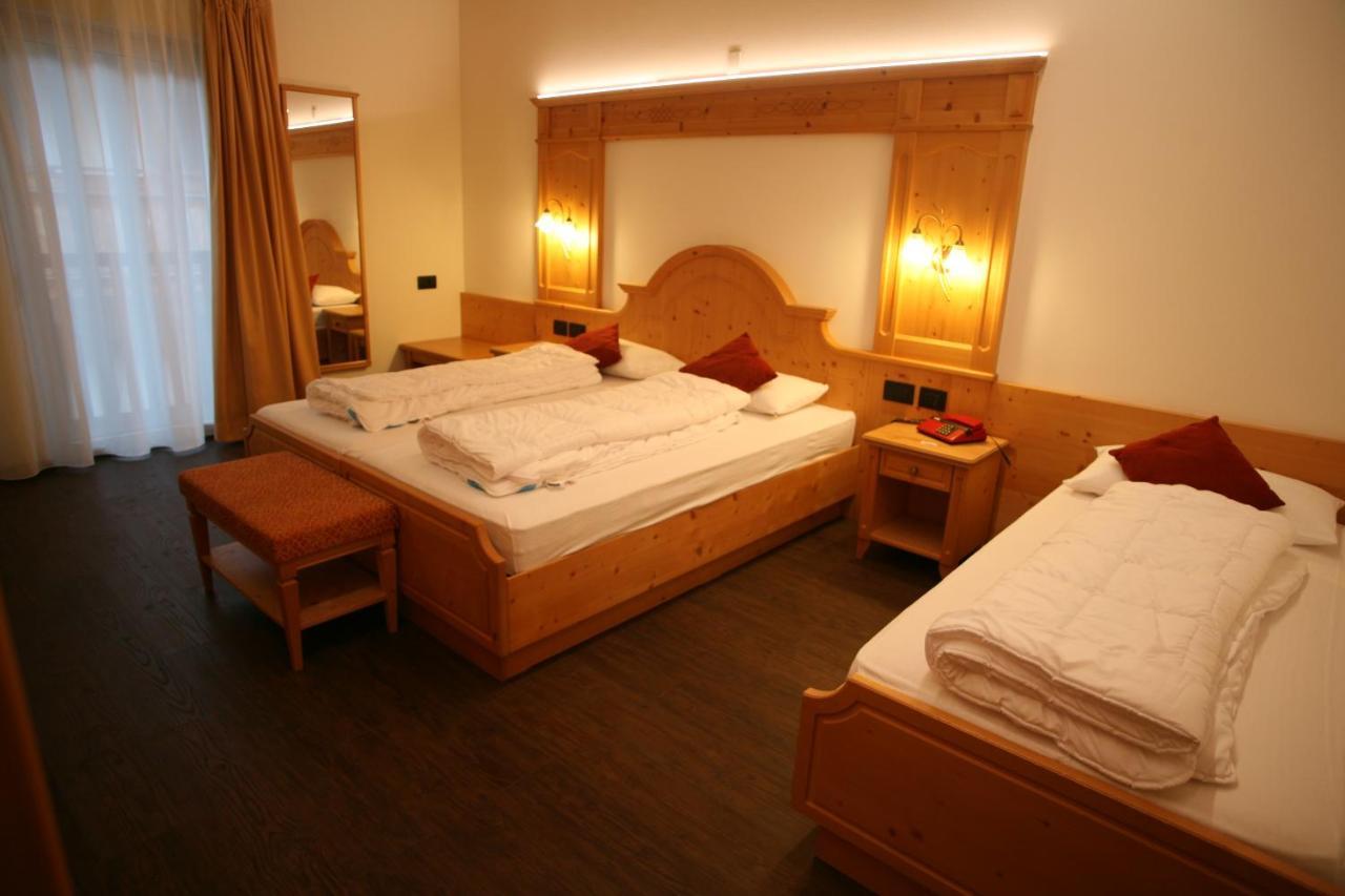 Alpen Hotel Vidi Madonna Exterior foto